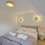 Znamirowickachata Sauna Jacuzzi * Znamirowice